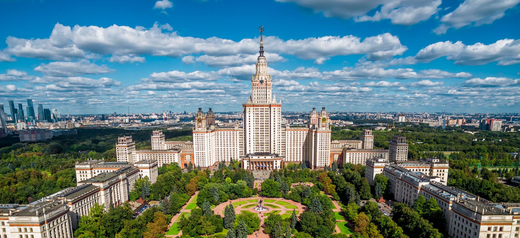 МГУ вошел в топ-100 вузов мира по версии QS World University 2025