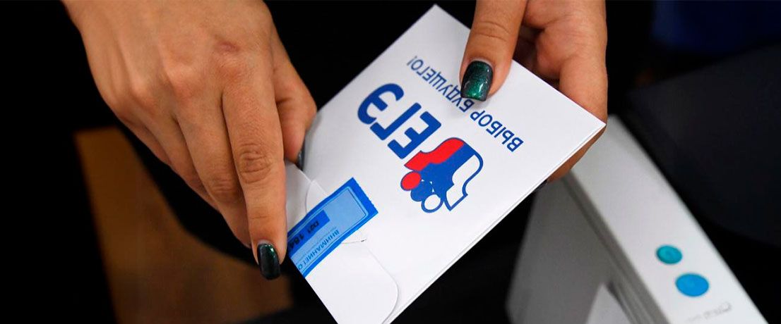 Россиян предупредили об активности мошенников, продающих ответы к ЕГЭ